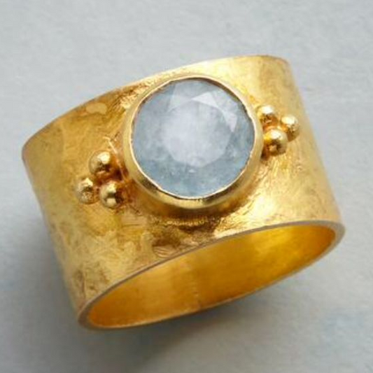 Anillo vintage de piedra lunar dorada 