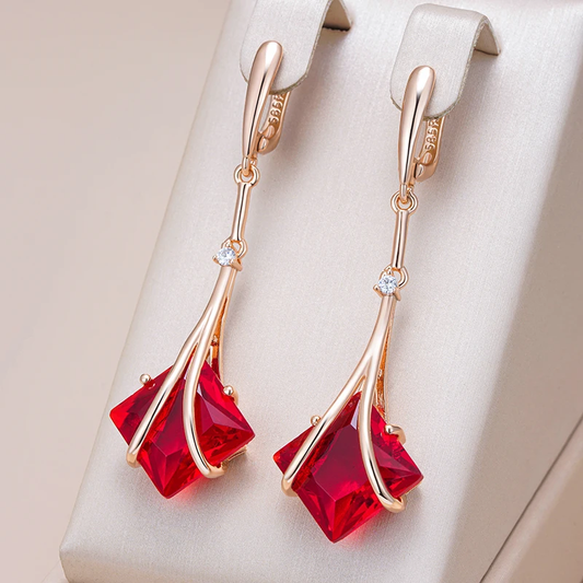 Boucles d'oreilles pendantes élégantes ornées de cristaux cubiques rouges 