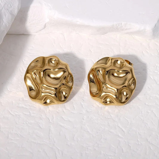 Pendientes vintage de diseño fluido dorado abstracto