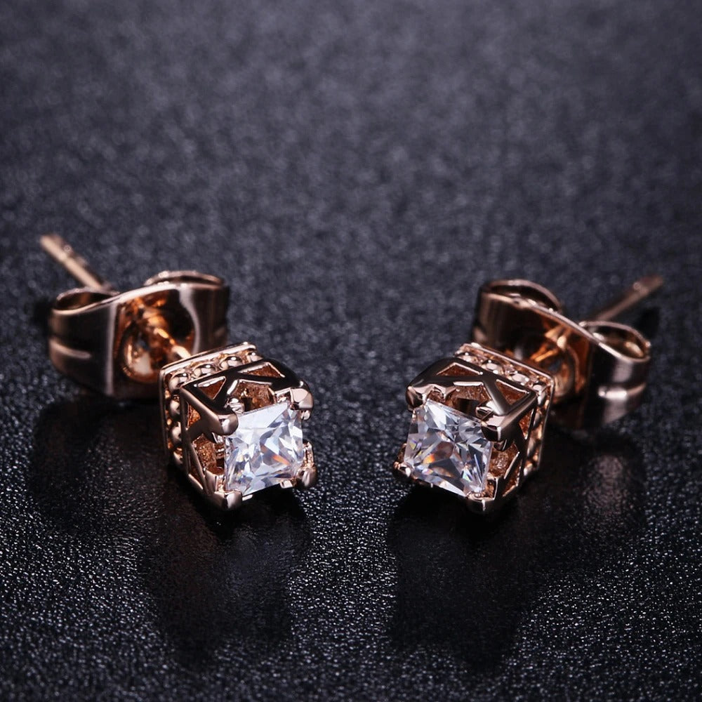 Pendientes de corona de cristal de talla princesa en oro rosa