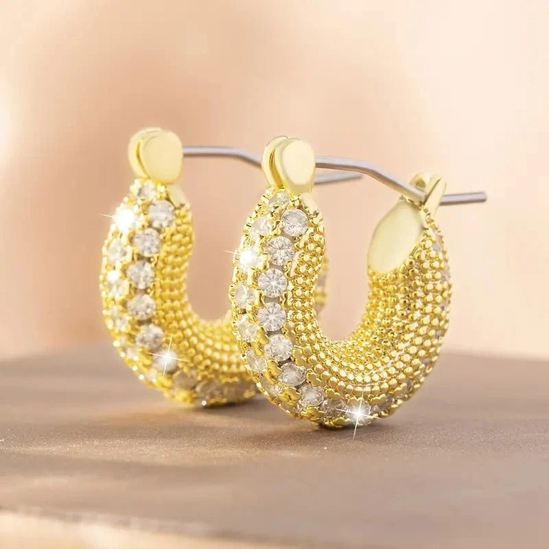 Pendientes de cuentas de cristal dorado