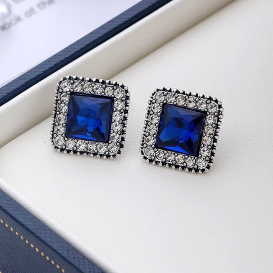 Pendientes cuadrados de cristal azul plateado