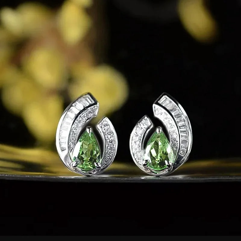 Pendientes de circonita verde pera