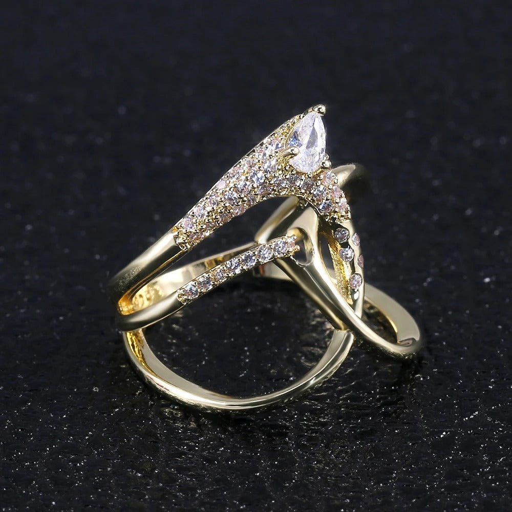 Vintage Gold Cross-Over Twist Ring