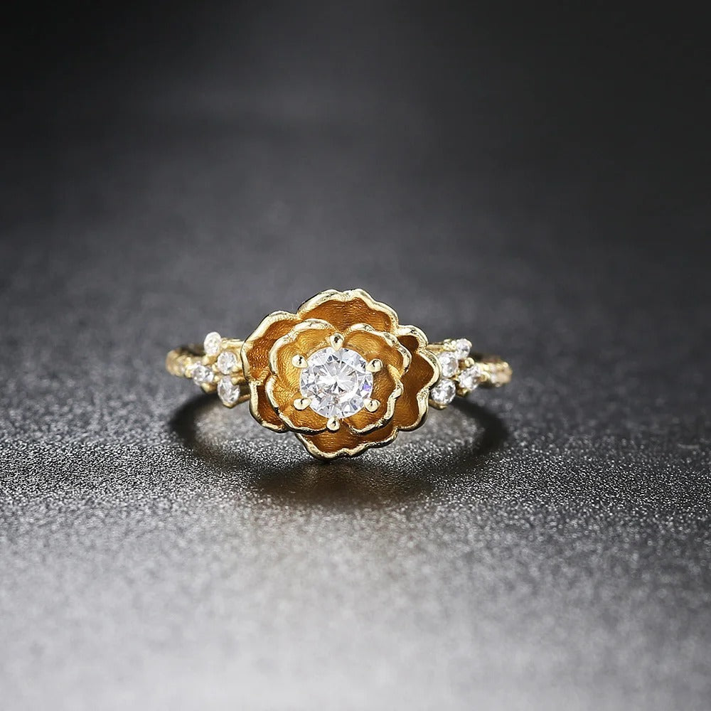 Classic Gold Flower Center Gem & Side Crystal Ring