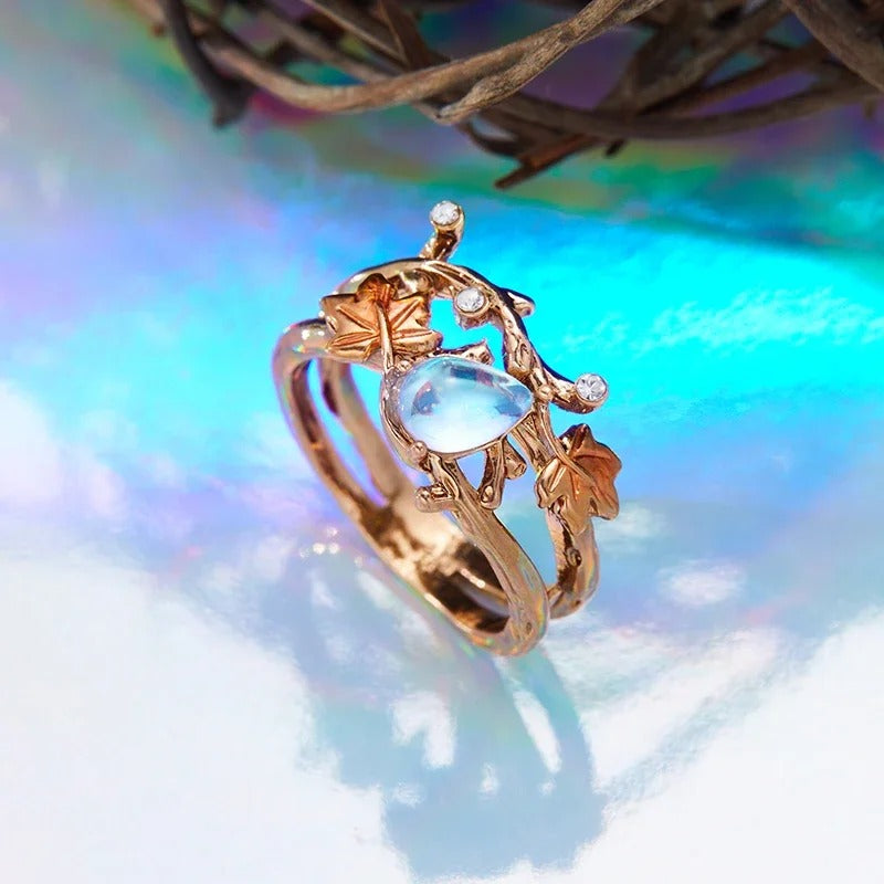 Vintage Gold Moonstone Leaf Ring