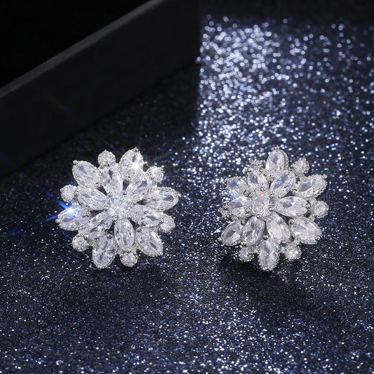 Pendientes vintage de plata con flores de cristal