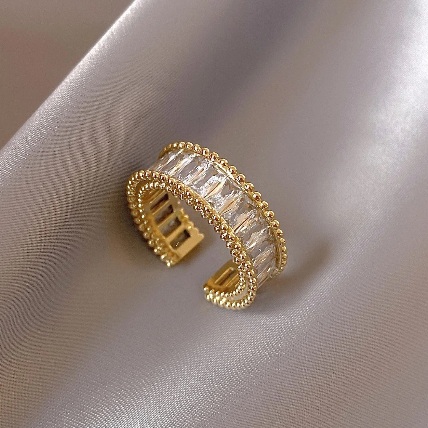 Vintage Gold Crystal Band Open Ring