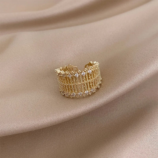 Vintage Gold Mesh Design Crystal Adjustable Ring