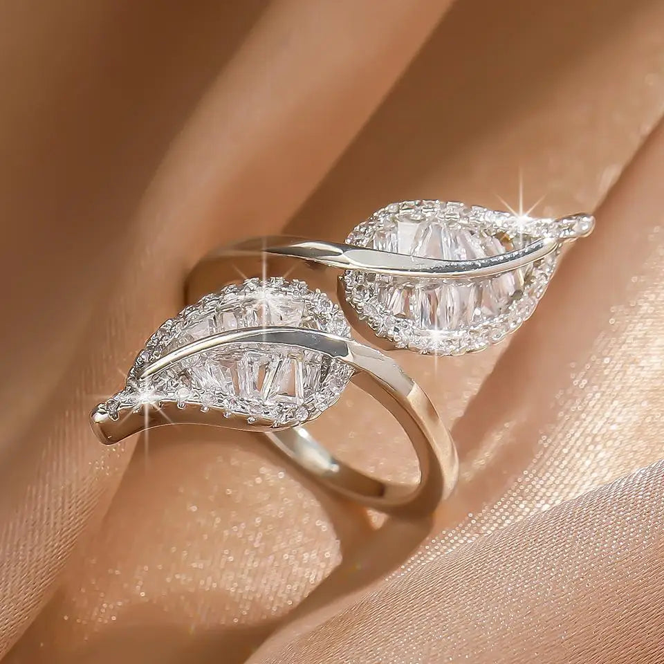 Vintage Silver Leaf Crystal Adjustable Ring