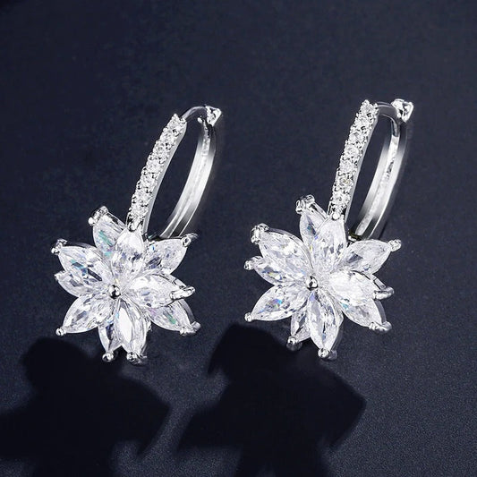 Pendientes colgantes florales vintage de plata